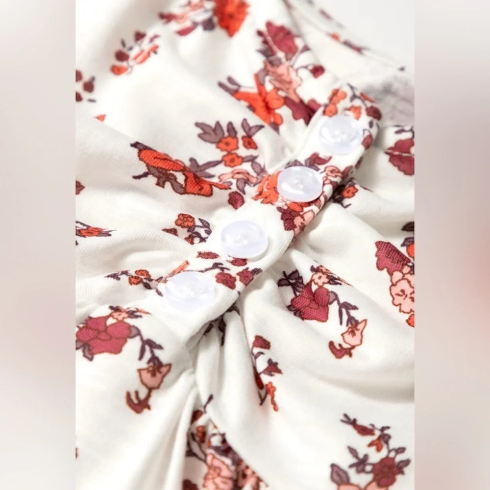 Floral Print White and Red Women's Top - Picture 7 of 12